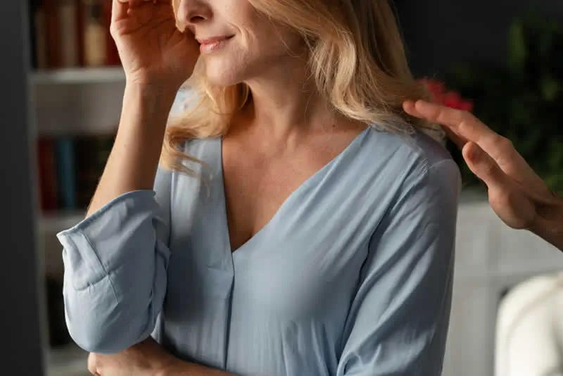 riconoscere i primi sintomi della menopausa